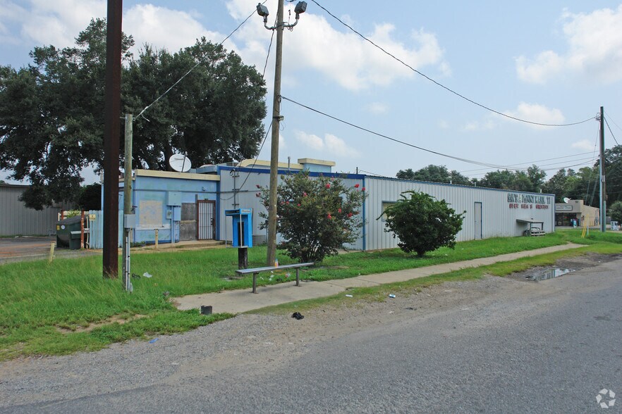 4021 W St, Pensacola, FL for sale - Building Photo - Image 2 of 24