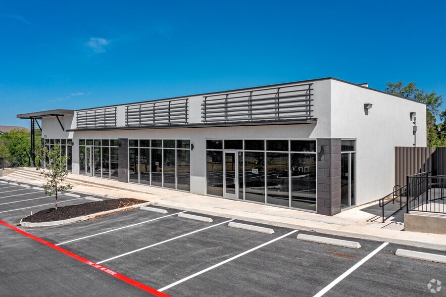 2703 N Loop W 1604, San Antonio, TX for lease - Building Photo - Image 3 of 23