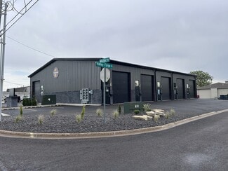 More details for 1-13 Valley Forge Plz, Washington, IL - Industrial for Lease