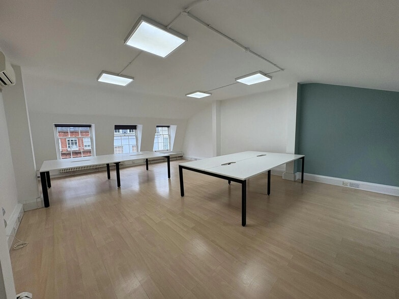 55 Greek St, London for lease - Building Photo - Image 3 of 7