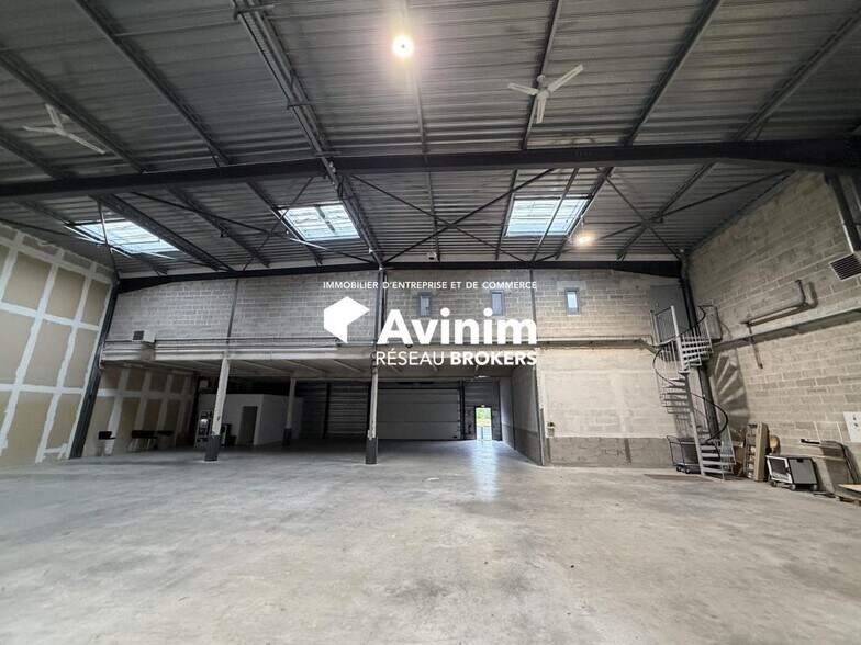 Industrial in Magny-en-Vexin for lease - Interior Photo - Image 3 of 9