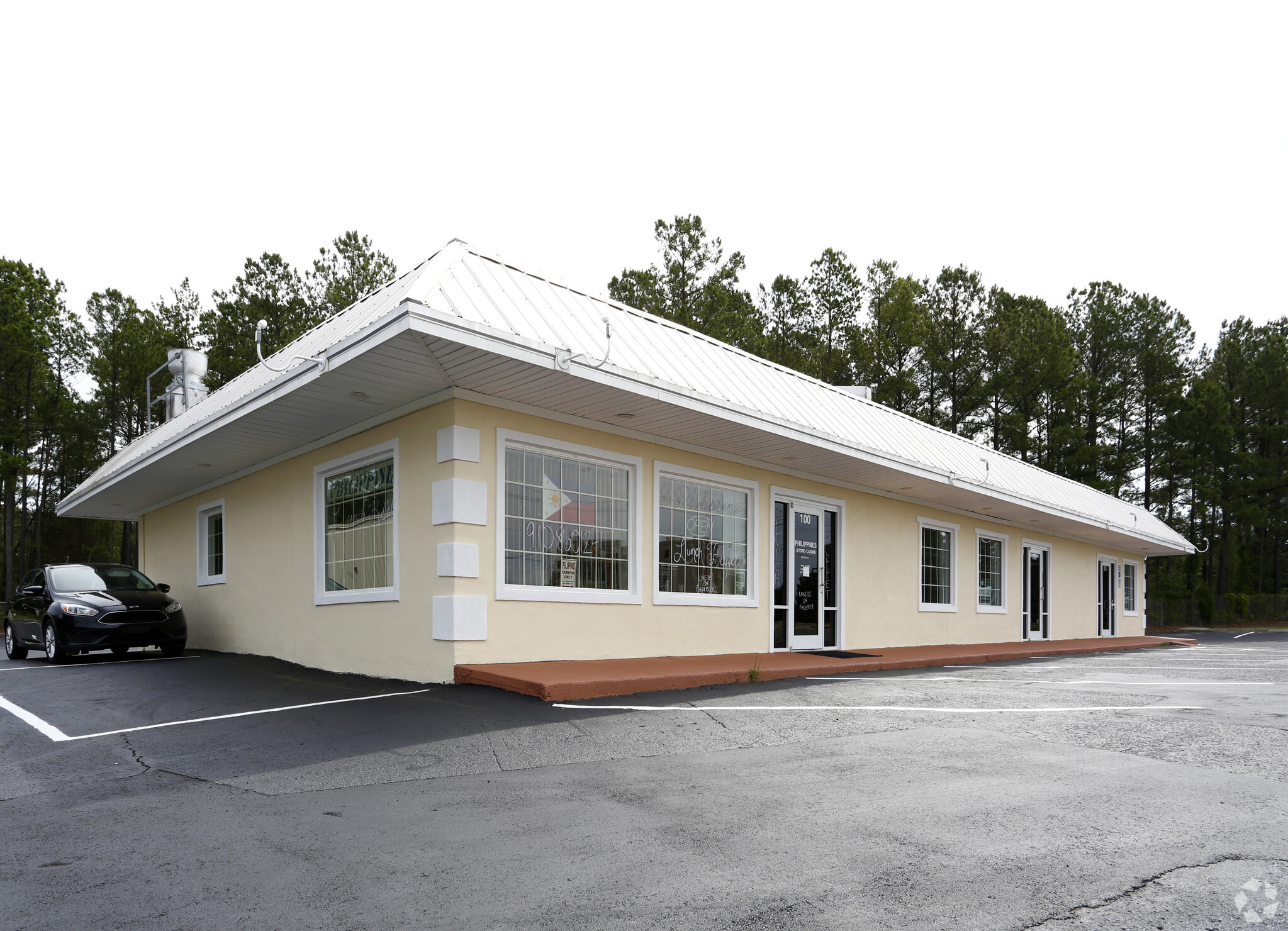 4902 Yadkin Rd, Fayetteville, NC for sale Primary Photo- Image 1 of 1