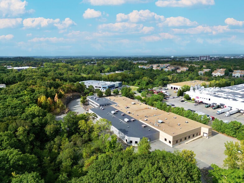 1 Technology Way, Salem, MA for lease - Building Photo - Image 1 of 8