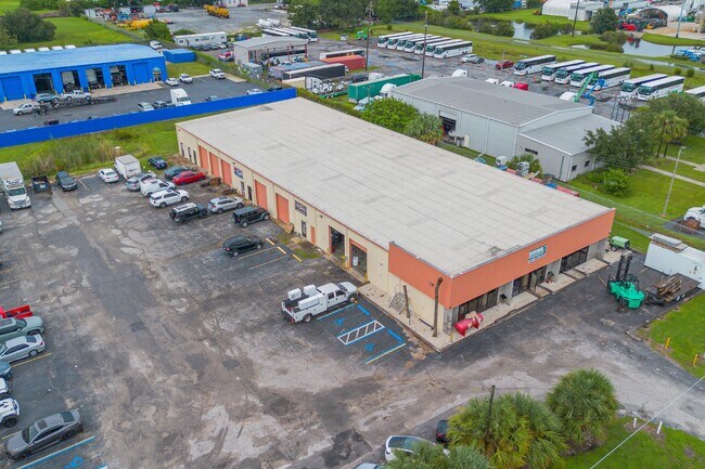 Plus de détails pour 955 W Taft Vineland Rd, Orlando, FL - Industriel à louer