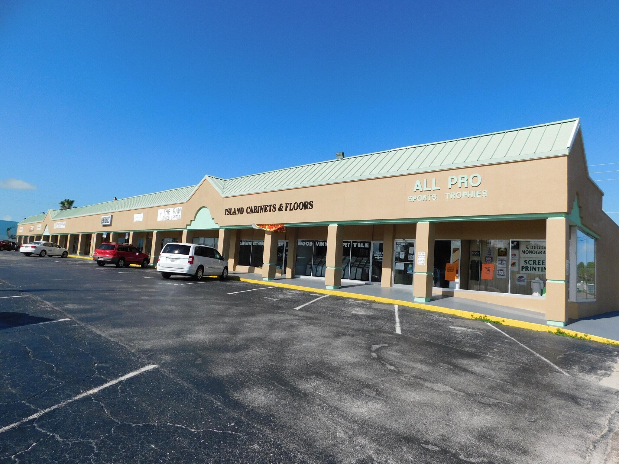 291-333 N Babcock St, Melbourne, FL à louer Photo du bâtiment- Image 1 de 5