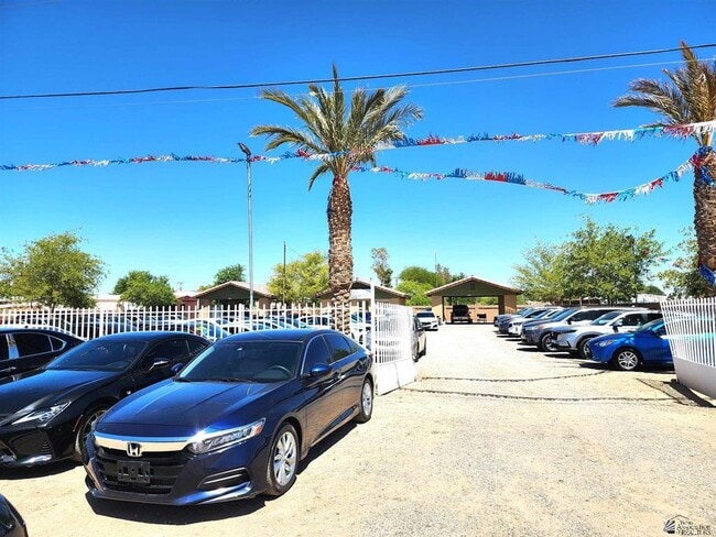 More details for 14794 Avenue B, Somerton, AZ - Retail for Sale