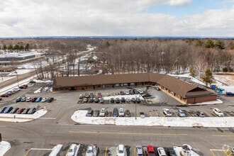 151 Hazard Ave, Enfield, CT - Aérien  Vue de la carte