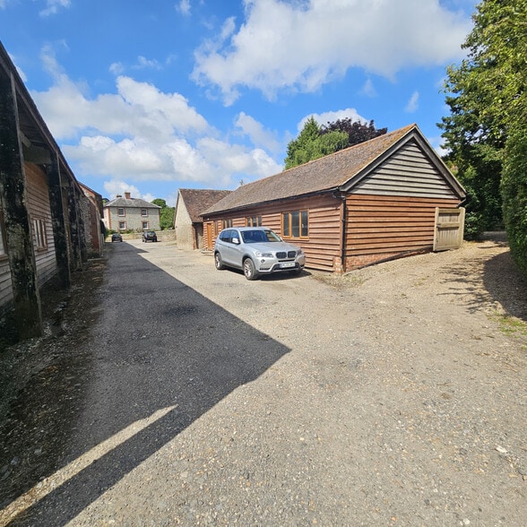 Wildham Ln, Chichester for lease - Building Photo - Image 2 of 4