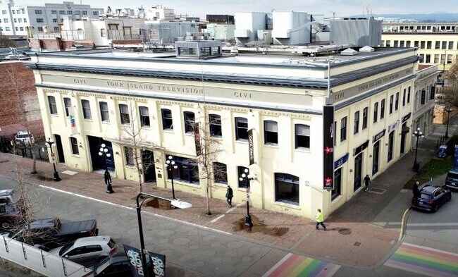 Plus de détails pour 1420 Broad St, Victoria, BC - Spécialité à vendre