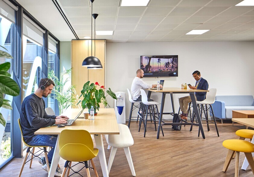 Reeds Cres, Watford à louer - Photo intérieure - Image 3 de 9