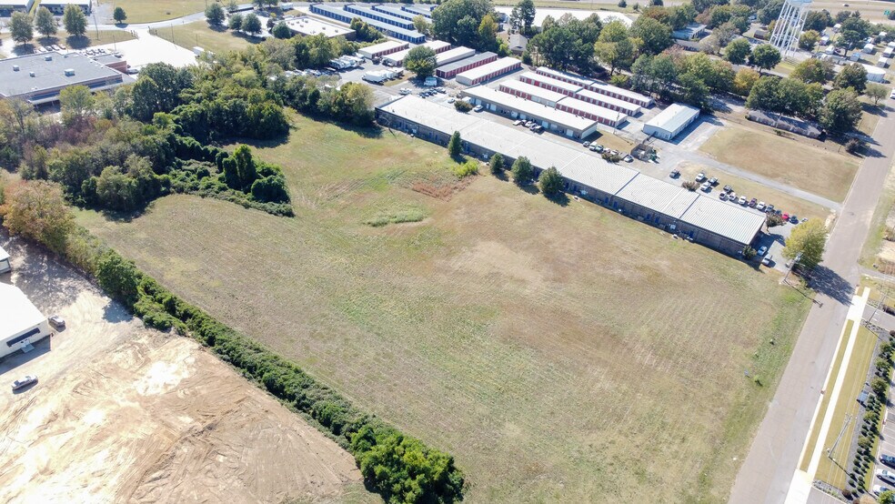 0 Caroma St, Olive Branch, MS à vendre - Photo du bâtiment - Image 2 de 6