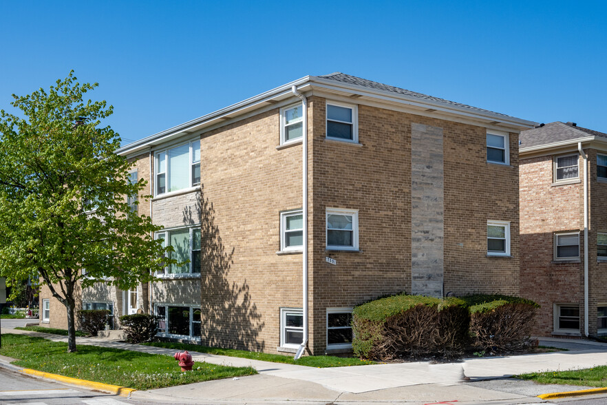 7801 W Belmont Ave, Elmwood Park, IL for sale - Primary Photo - Image 1 of 1