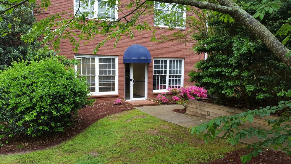 4901 Olde Towne Pky, Marietta, GA à vendre - Photo du bâtiment - Image 2 de 5
