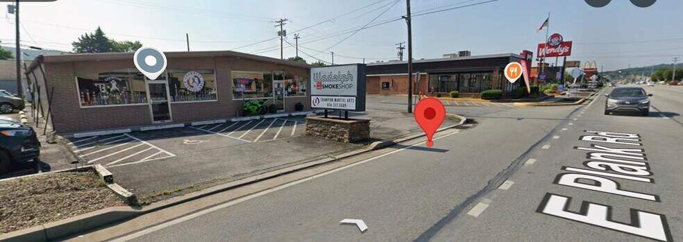 219 E Plank Rd, Altoona, PA à louer - Photo du bâtiment - Image 2 de 3