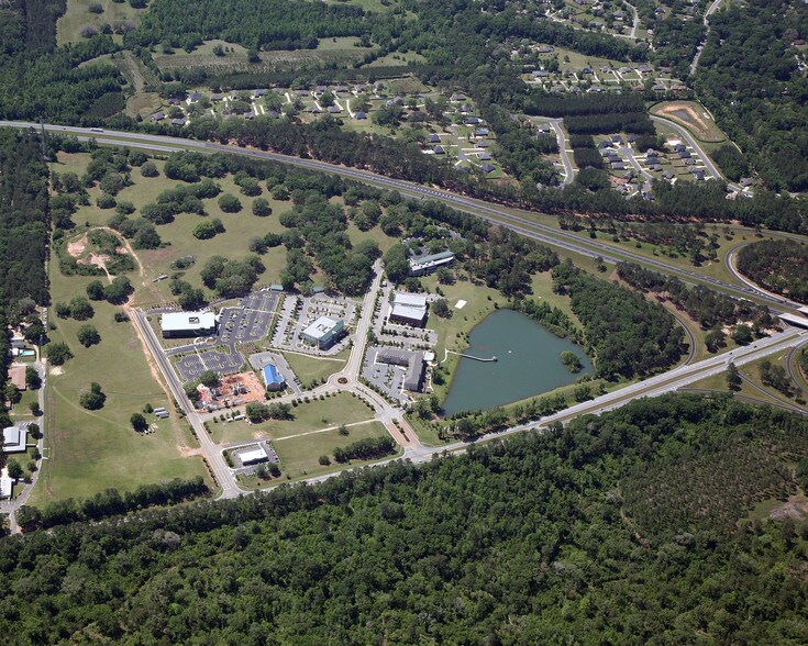 1625 Summit Lake Dr, Tallahassee, FL à louer - Aérien - Image 2 de 9