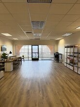 7710 Balboa Ave, San Diego, CA for lease Interior Photo- Image 2 of 4