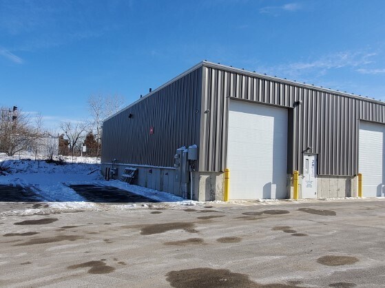 516 Montello st, Brockton, MA à louer - Photo principale - Image 1 de 1