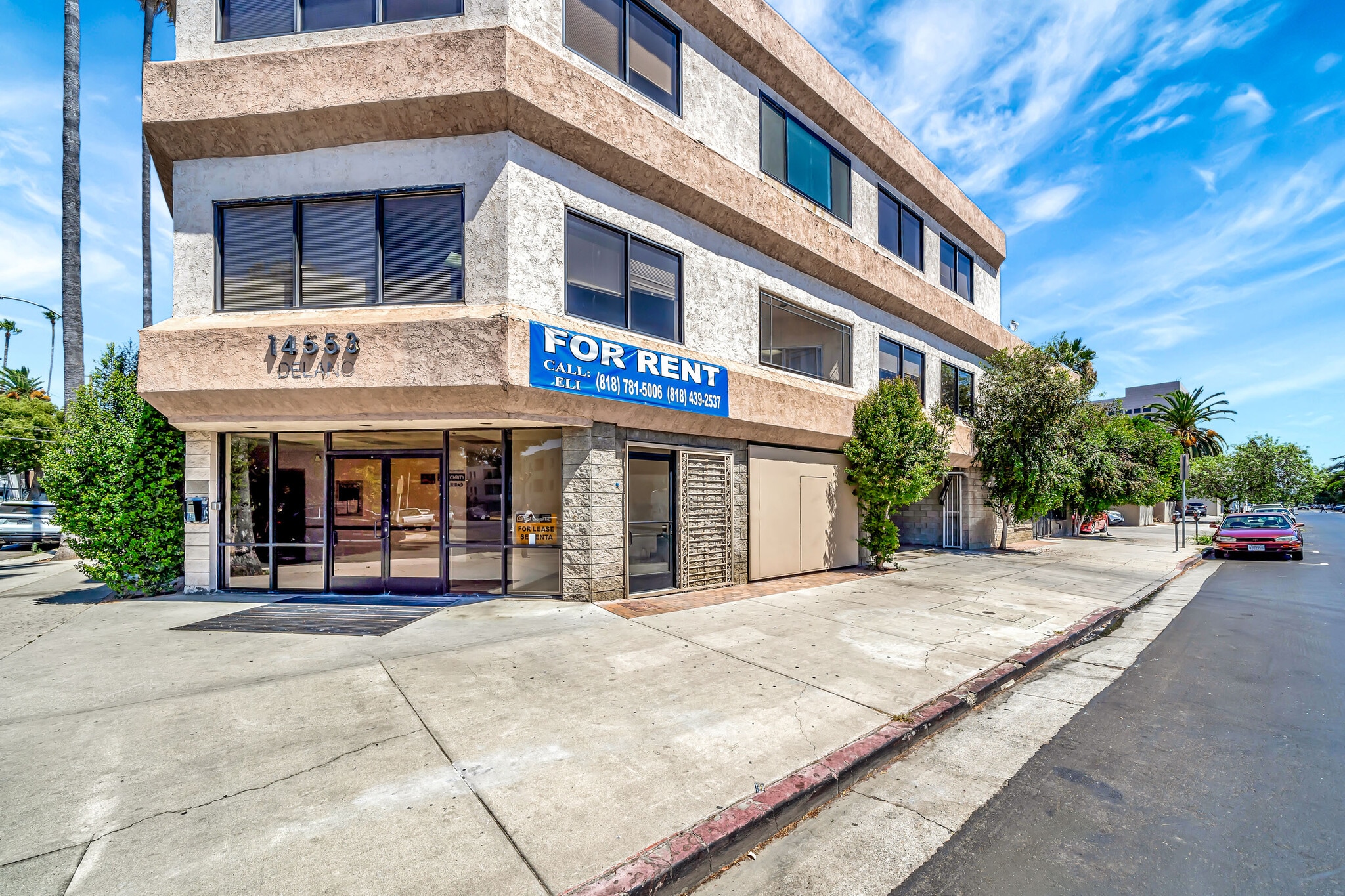 14553 Delano St, Van Nuys, CA for lease Interior Photo- Image 1 of 7