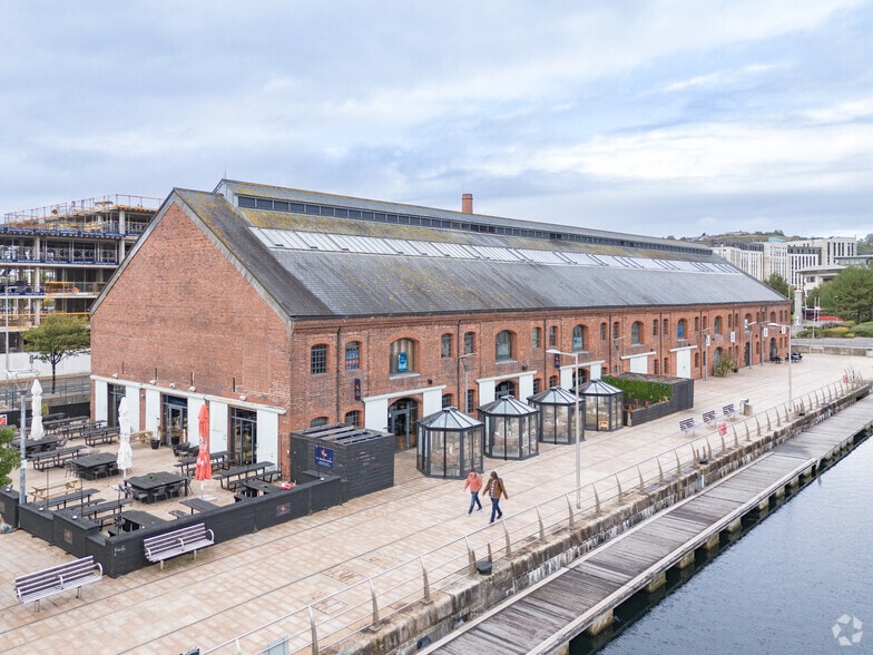 Kings Rd, Swansea for lease - Primary Photo - Image 2 of 5