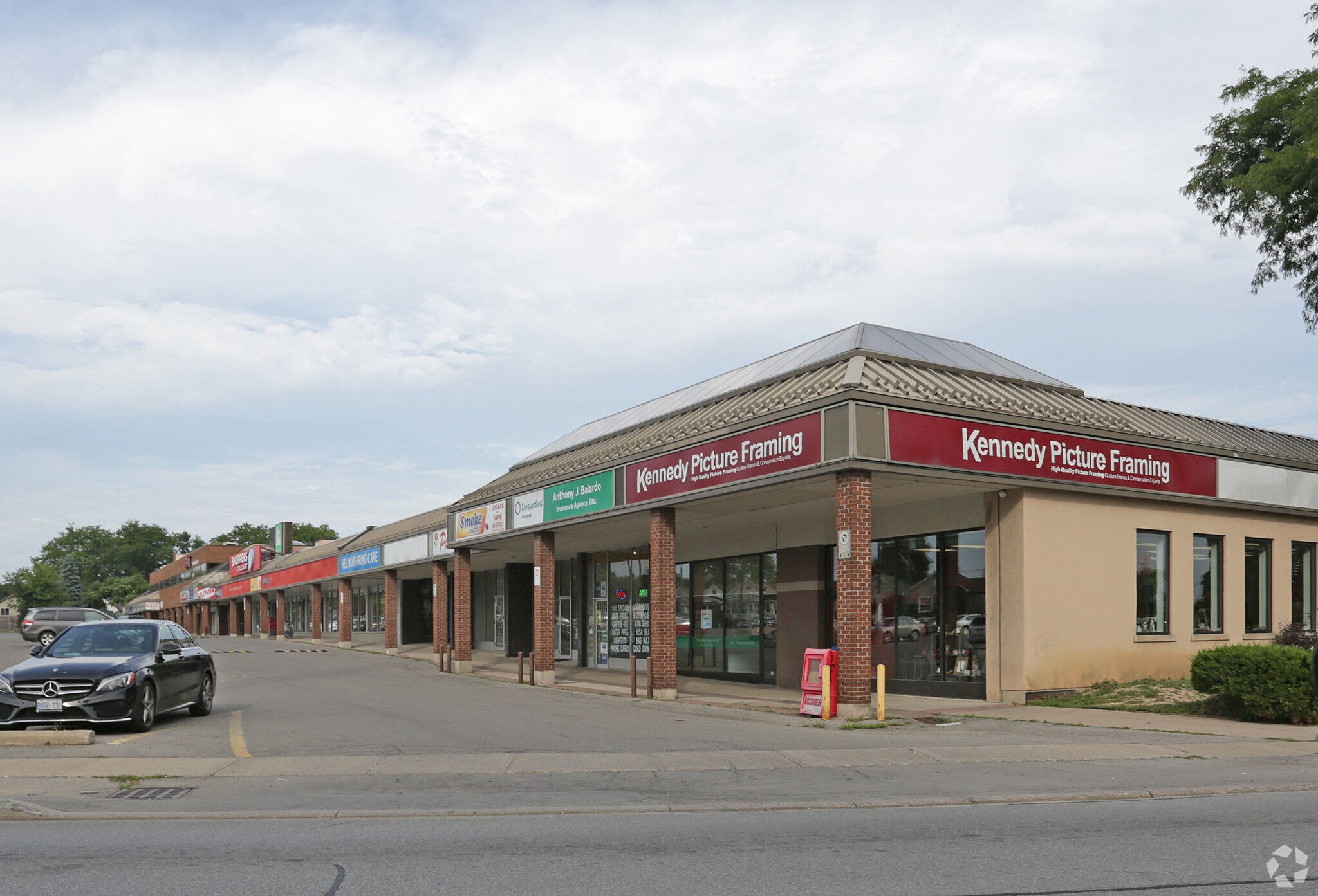 145 Carlton St, St Catharines, ON à vendre Photo principale- Image 1 de 1