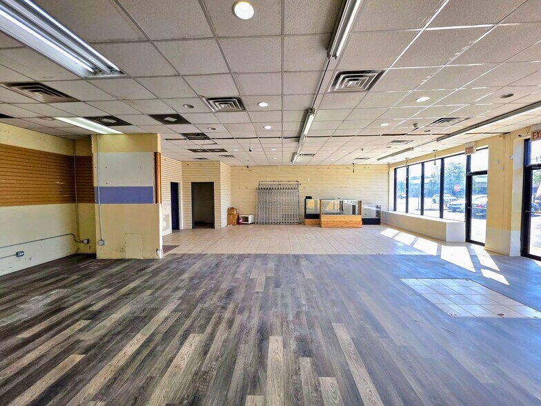 1215-1225 S Ashland Ave, Chicago, IL à louer - Photo du bâtiment - Image 3 de 13