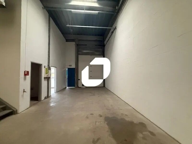 Flex in Chambly for lease Interior Photo- Image 1 of 10