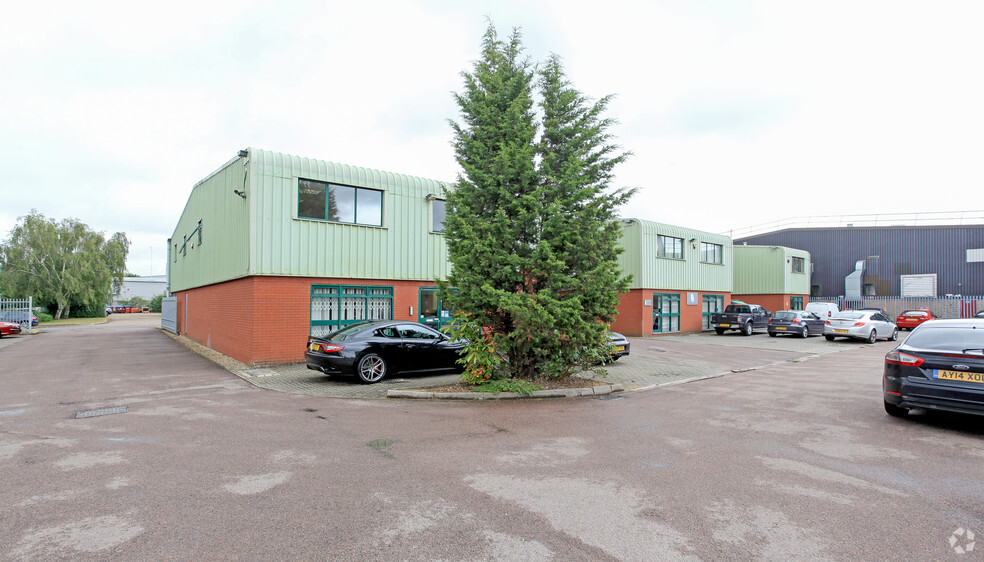 2 Watchmead, Welwyn Garden City for lease - Building Photo - Image 1 of 6