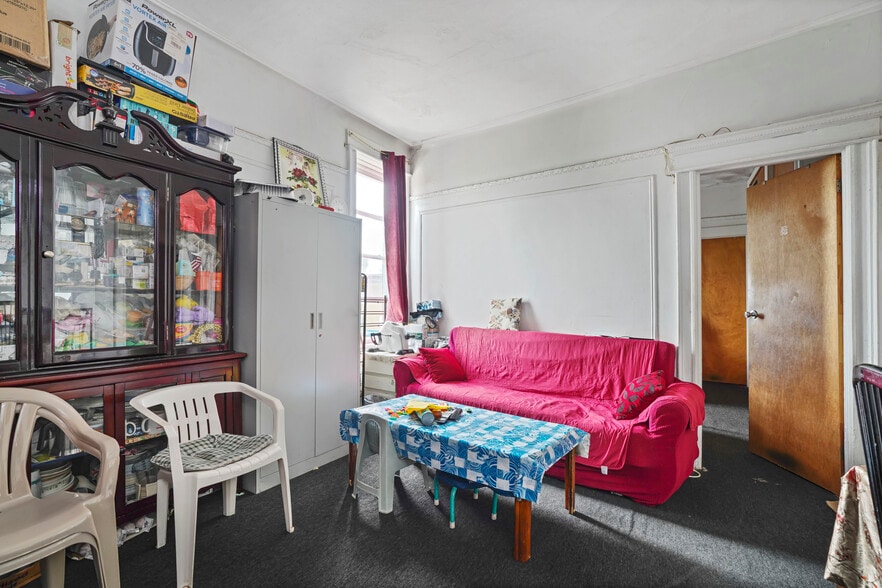 167 Forbell St, Brooklyn, NY for sale - Building Photo - Image 2 of 63