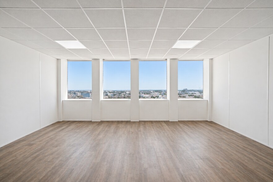 Bureau dans Pantin à louer - Photo du bâtiment - Image 3 de 8