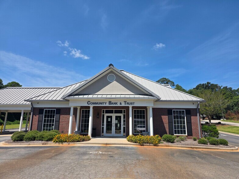 2092 West Point Rd, Lagrange, GA à vendre - Photo principale - Image 1 de 1