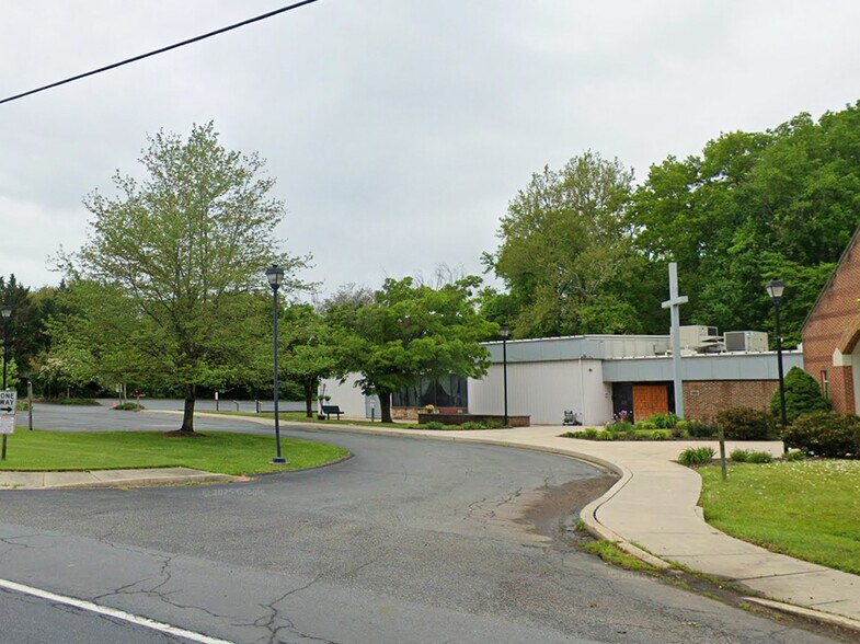 2600 Willoughby Beach Rd, Edgewood, MD à vendre - Photo du bâtiment - Image 2 de 4