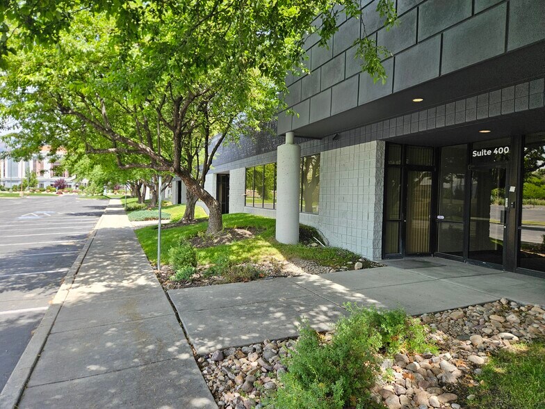 732 E Utah Valley Dr, American Fork, UT à louer - Photo du bâtiment - Image 2 de 14