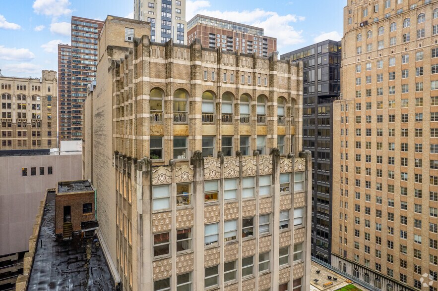 1420 Walnut St, Philadelphia, PA à louer - Photo du bâtiment - Image 2 de 18