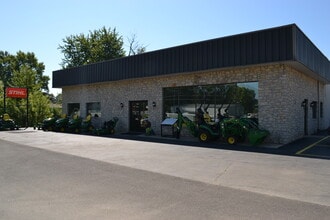 1111 W 3rd St, Rushville, IN à louer Photo intérieure- Image 1 de 10