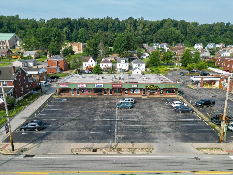 1618-1630 Lincoln Way, McKeesport, PA for lease - Primary Photo - Image 1 of 2
