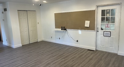 846 State Highway AT, Villa Ridge, MO for lease Building Photo- Image 2 of 4