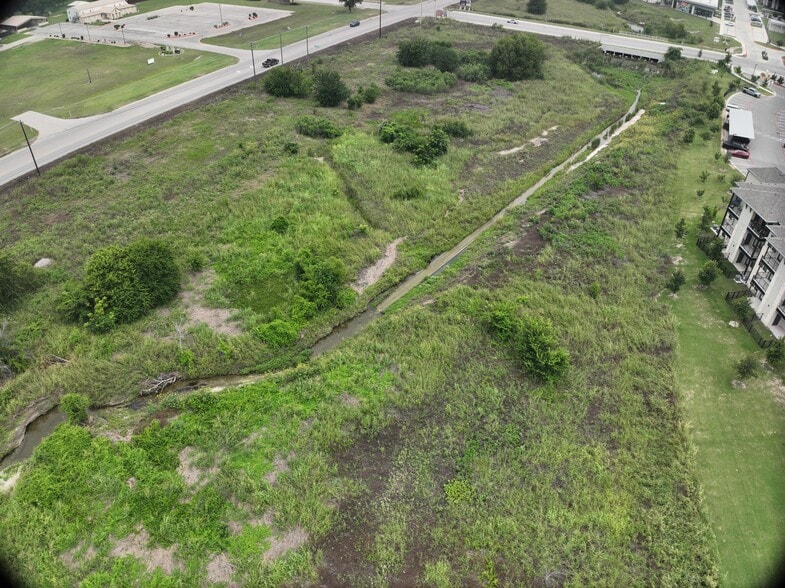 8755 County Road 110, Round Rock, TX for sale - Matterport Community - Image 3 of 21