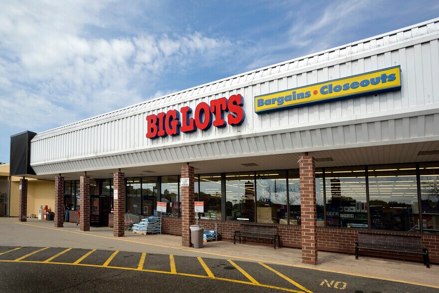 172-180 N King St, Northampton, MA à louer - Photo du bâtiment - Image 3 de 4