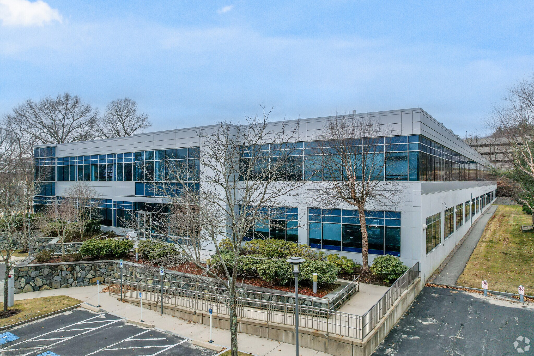 940 Winter St, Waltham, MA à louer Photo principale- Image 1 de 6