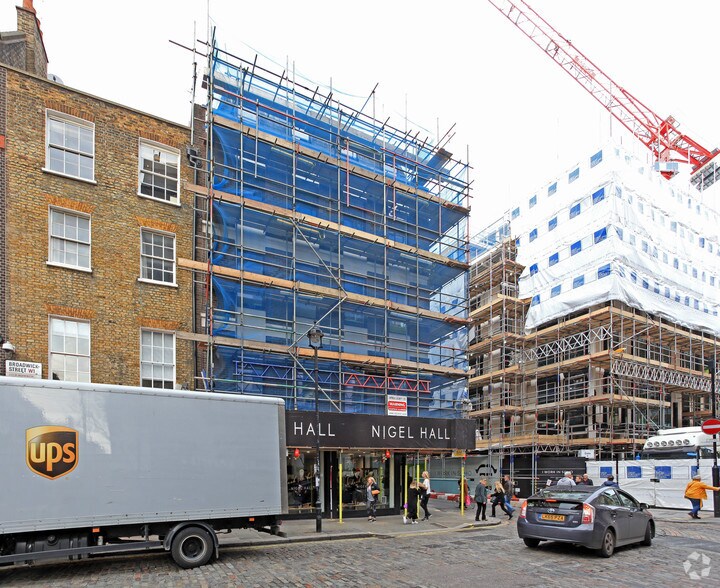42-44 Broadwick St, London for lease - Building Photo - Image 2 of 13