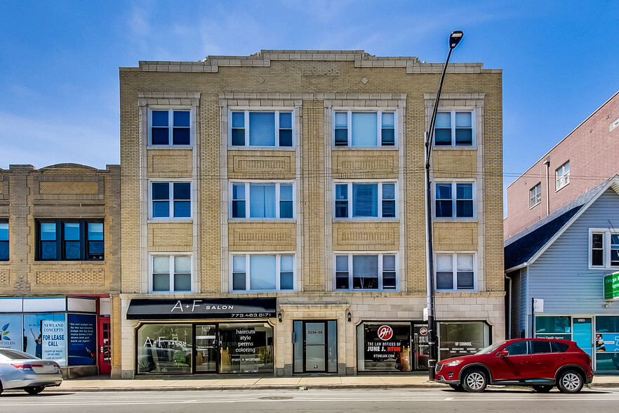 3236 N Elston Ave, Chicago, IL à vendre - Photo du bâtiment - Image 1 de 1