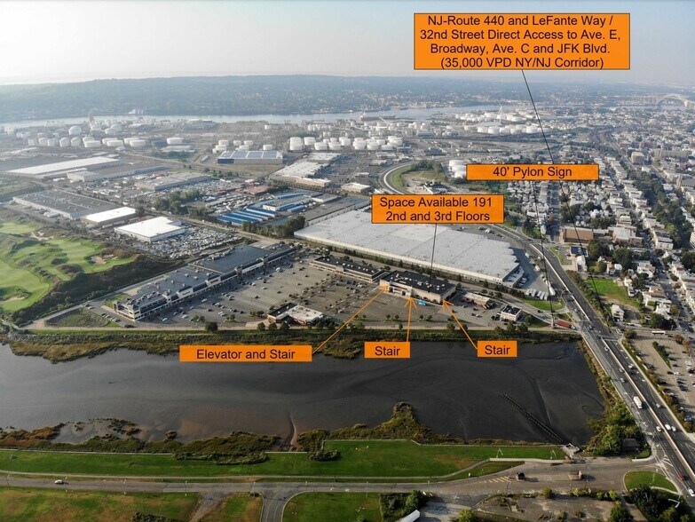 1 Lefante Way, Bayonne, NJ à louer - Aérien - Image 2 de 16