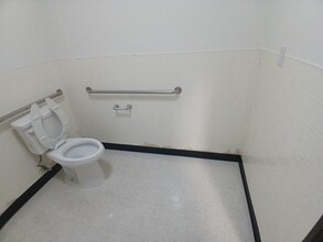 13429 Western Ave, Gardena, CA à louer Photo intérieure- Image 2 de 4