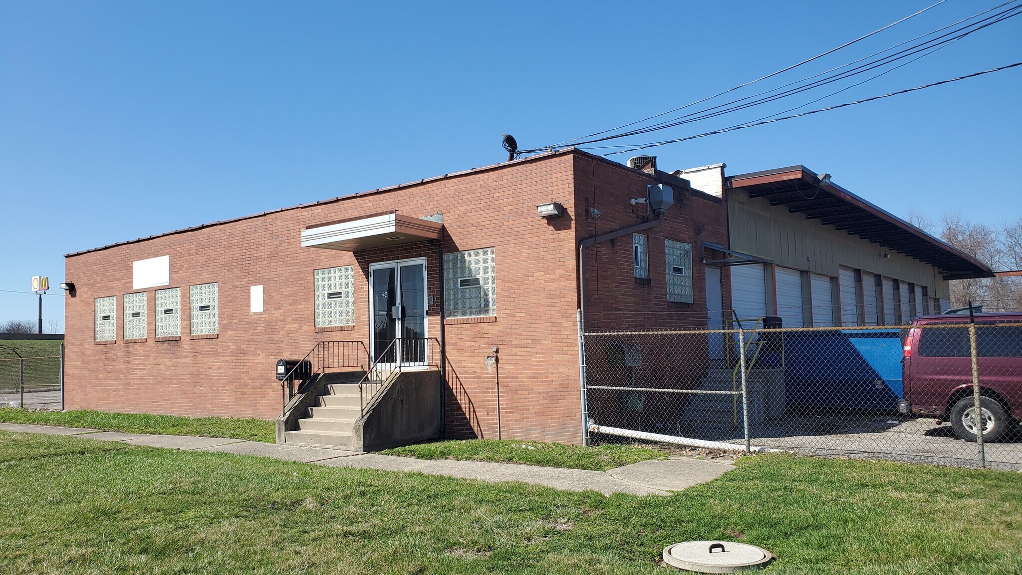 2341 Lockbourne Rd, Columbus, OH à louer Photo du bâtiment- Image 1 de 15