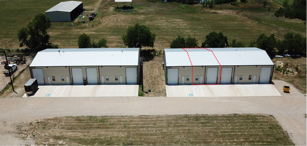 15060 US Highway 380 W, Krum, TX à vendre - Photo du bâtiment - Image 2 de 11