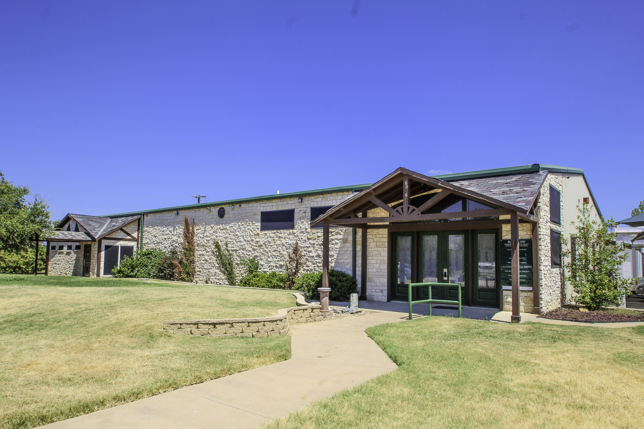 5101 E University Dr, Denton, TX for lease Primary Photo- Image 1 of 11