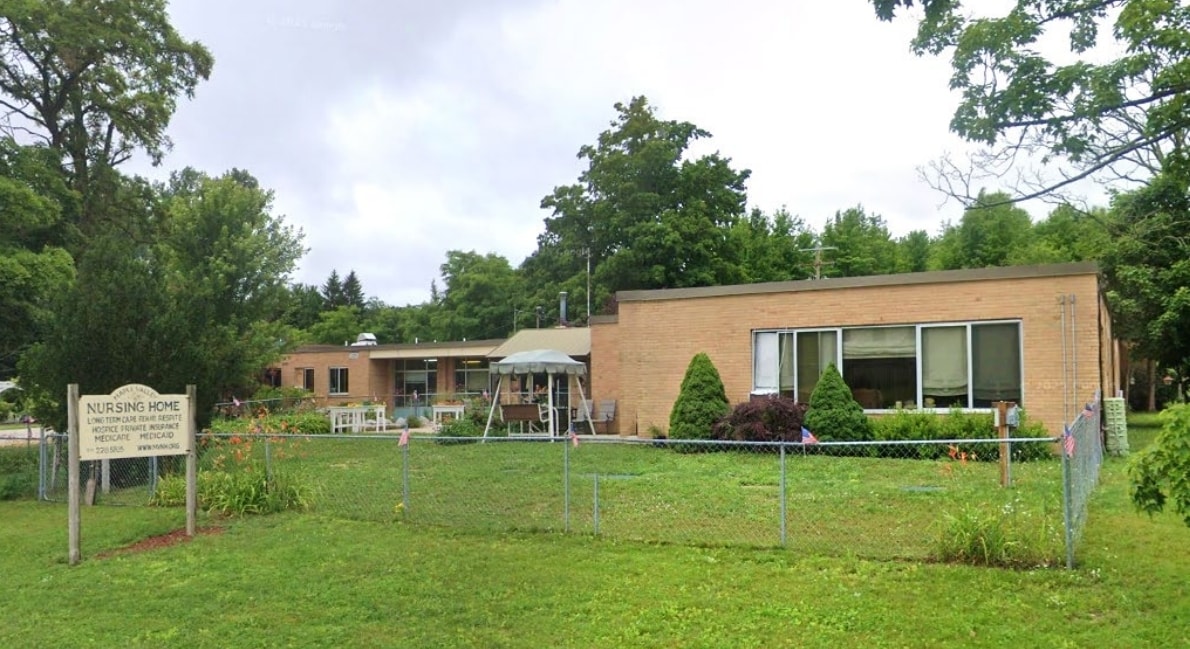 1086 W Burdickville Rd, Maple City, MI à vendre Photo principale- Image 1 de 8