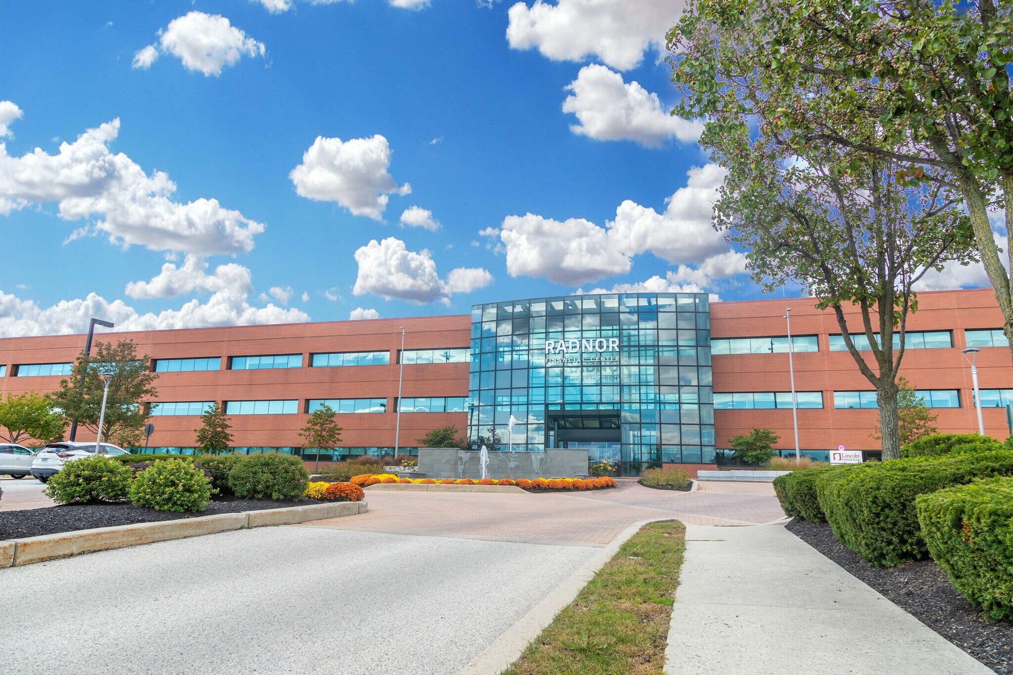 555 E Lancaster Ave, Radnor, PA for lease Primary Photo- Image 1 of 21