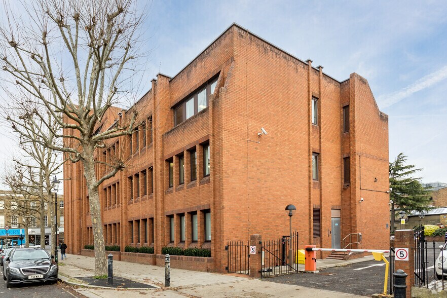 395-403 King St, Londres à louer - Photo du bâtiment - Image 3 de 4