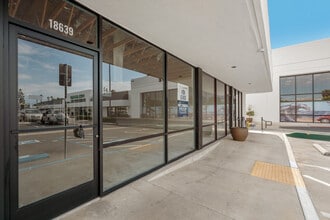 18581-18631 Beach Blvd, Huntington Beach, CA for lease Building Photo- Image 1 of 3